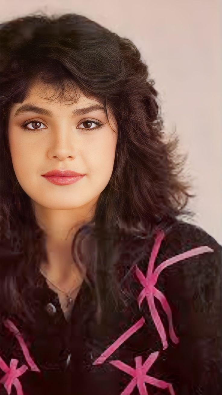 Pooja Bhatt Early Life 6