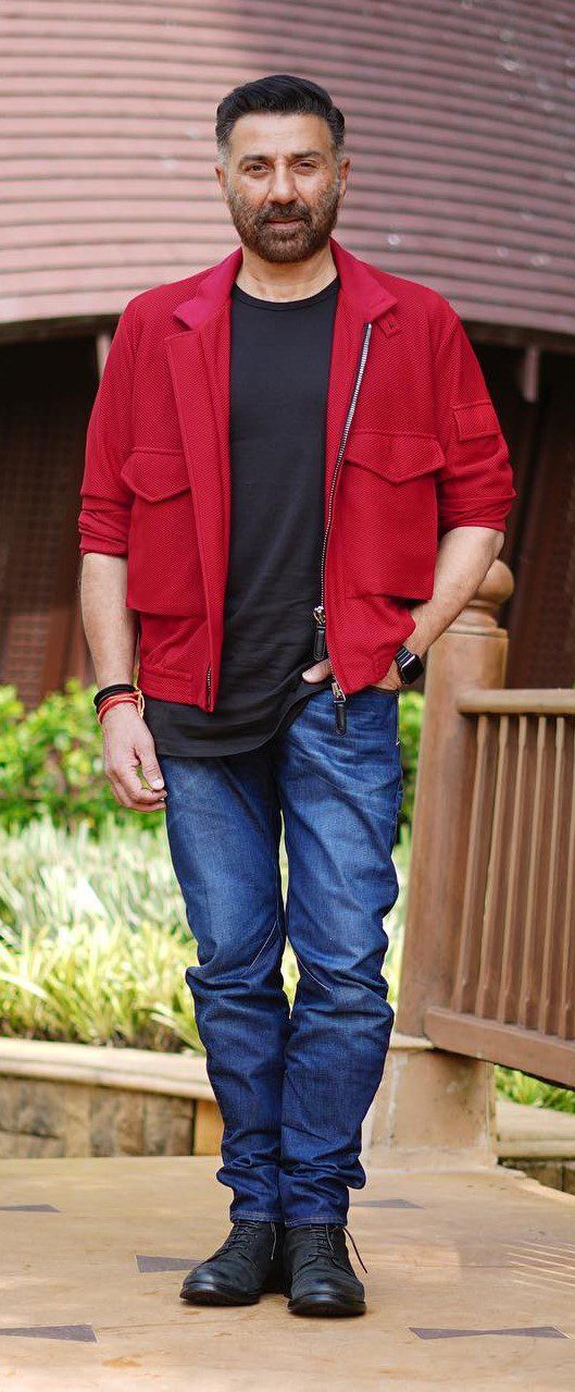 Sunny Deol Height