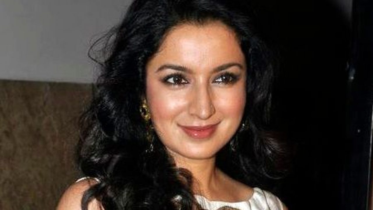 Tisca Chopra Early Life